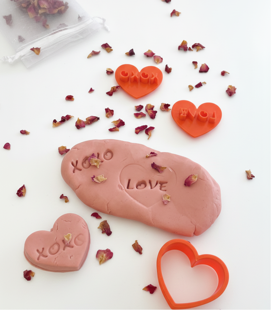 Valentines Play Dough Bag